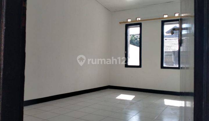 Rumah Hook Hadap Timur di Taman Kopo Indah Tki 2 Bandung 2