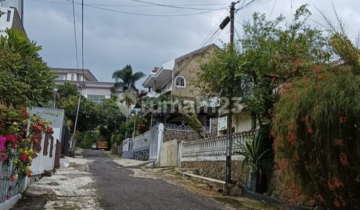 Rumah baru 30% jadi (baru fondasi) Free design Sayap Cigadung Rumah baru 30% jadi (baru fondasi) Free design Sayap Cigadung