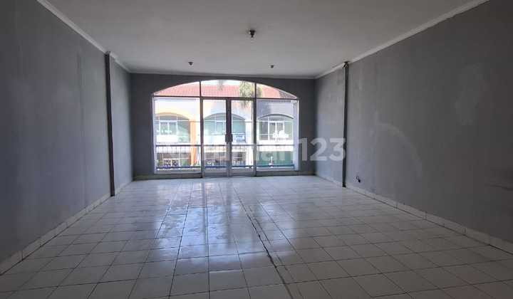 MTC 2 Ready-to-Use Shop House in Shopping Center Location 1