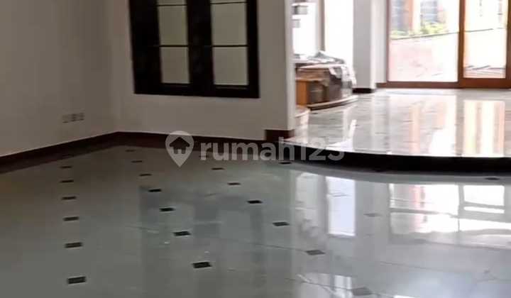 Nepis Rumah Bagus 3 Lt Halaman Luas Sayap Holis Nepis Rumah Bagus 3 Lt Halaman Luas Sayap Holis