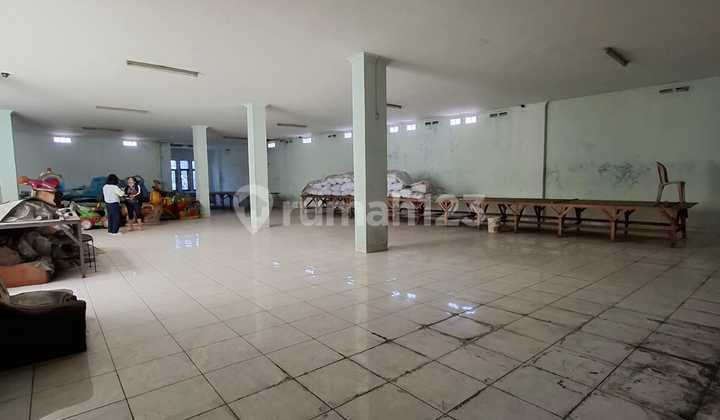 2-Story Shop House in Strategic Location, Cibaduyut Shopping Tourism Area