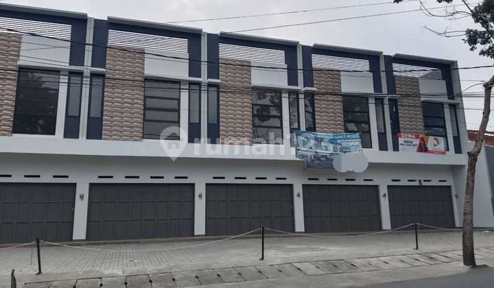 For Rent: Shop House in Cimahi Commercial Area near Shopping Center For Rent: Shop House in Cimahi Commercial Area near Shopping Center