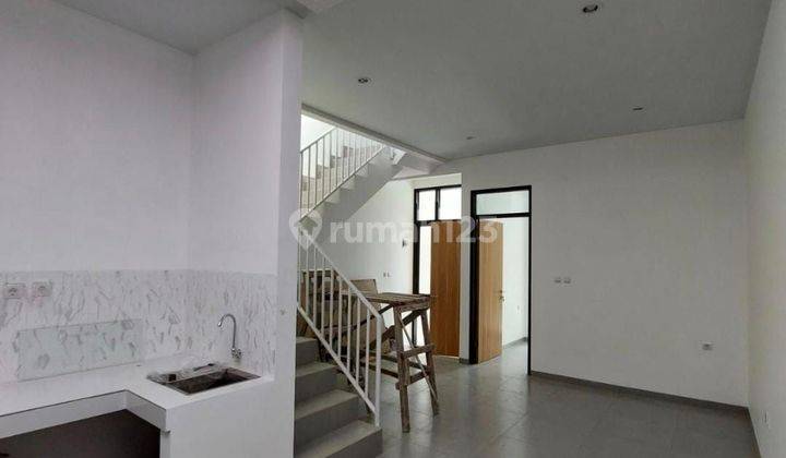 Dijual Rumah Baru 2 Lantai di TKI dekat dengan Tol 2