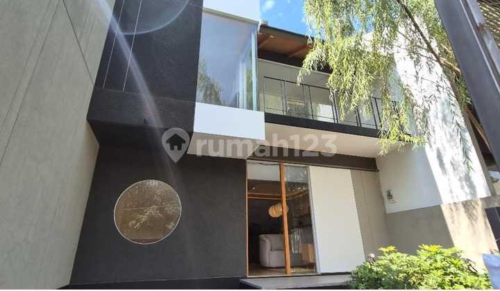 Rumah Minimalis Modern Tinggal Bawa Koper Di Margahayu 2