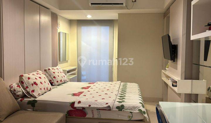 Apartemen Bagus Full Furnished Pinnacle Louis Kienne Pandanaran 1
