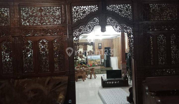 Rumah Bagus Daerah Semarang Barat Semi Furnished 2