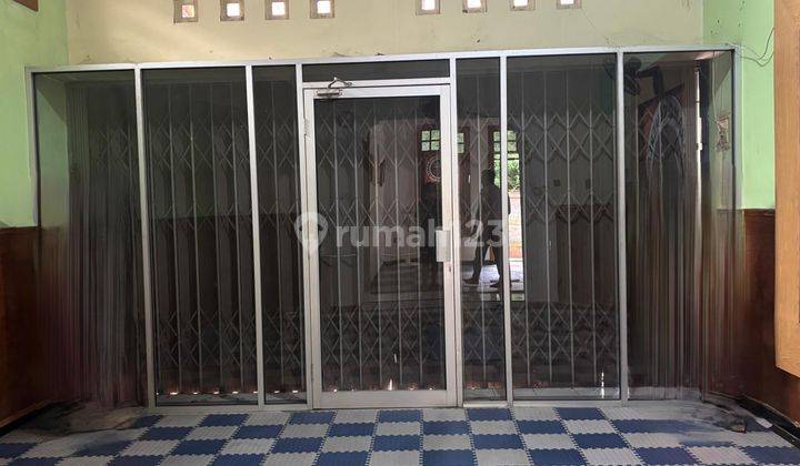 Rumah Strategis Siap Huni di Jalan Abdurahman Saleh 2