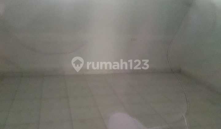 Ready-to-Use Strategic Business Space in Karangrejo Banyumanik 2