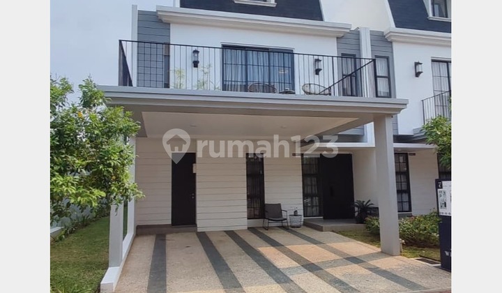 Dijual Rumah Cantik Full Furnished di Cluster Maison, ada Attic Room 