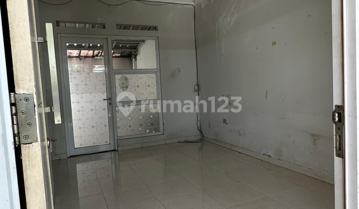 Dijual Perumahan Metland Cluster Teresta SHM Unfurnished (011) Dijual Perumahan Metland Cluster Teresta SHM Unfurnished (011)