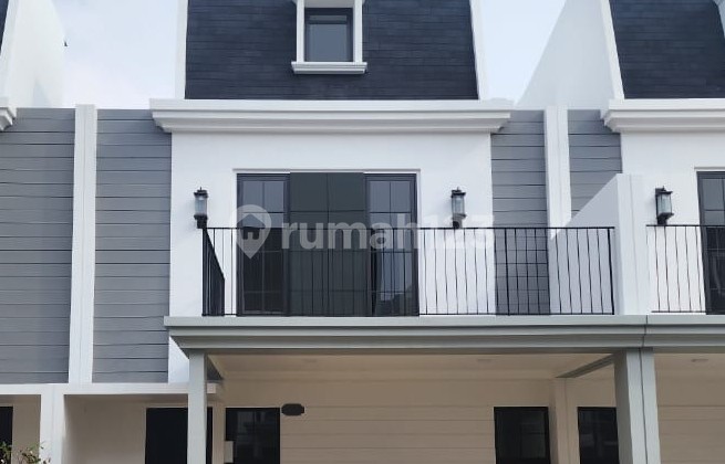 Dijual Rumah Cantik di Maison De Wisteria (028) 2