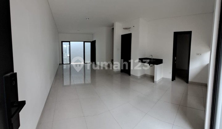 For Rent: 2-Story House with Attic in Wisteria, Cakung, East Jakarta, 028. 2