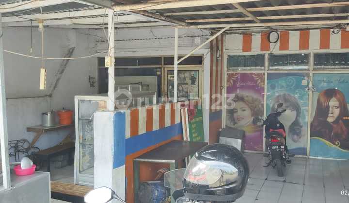 Dijual Rumah Dengan Lokasi Strategis di Deltasari Indah, Waru 030 2