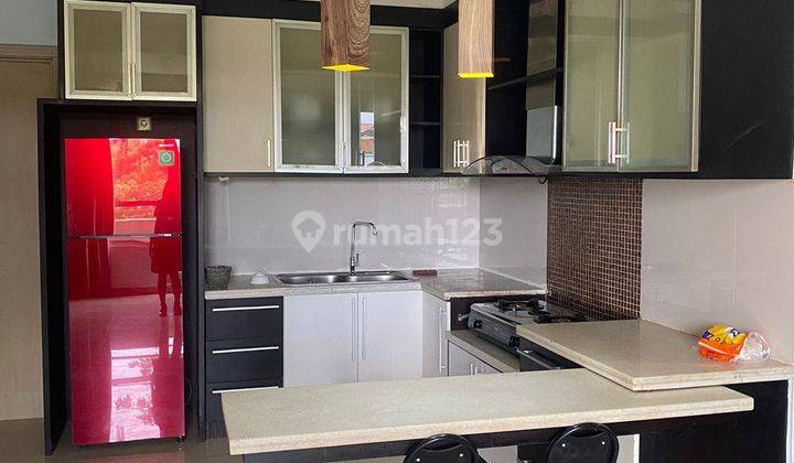 Disewakan Apartemen Paladian Park Luas 156 M2 , Kelapa Gading 030 1