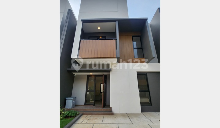 Sewa Rumah Baru Premium Minimalis Cluster Regia Di Summarecon Crown Gading, Bekasi 007
