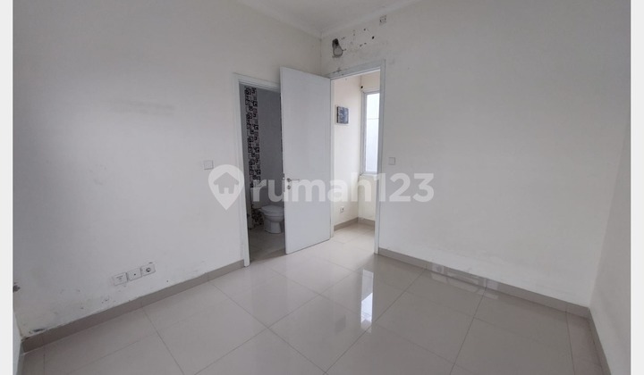 For Sale 2-Story House in Florence Village Cluster, Jakarta Starting from 973 Million, Strategic Location in JGC, Cakung.