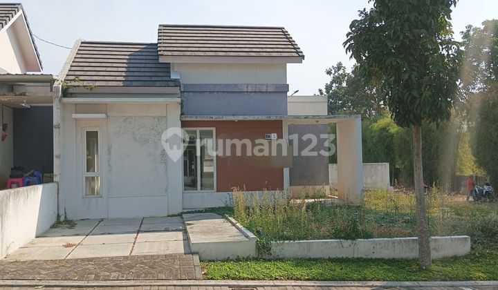 Rumah hook bsb village 1