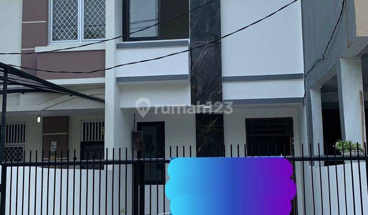 Rumah baru 2 Lantai di Taman Palem Lestari Cengkareng  Jak Bar 1