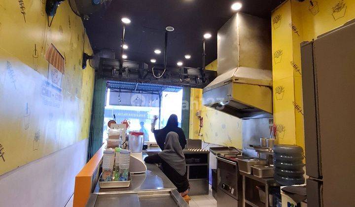 Ruko 2 lt di boulevard Taman Semanan Indah Cengkareng Jak Bar 2