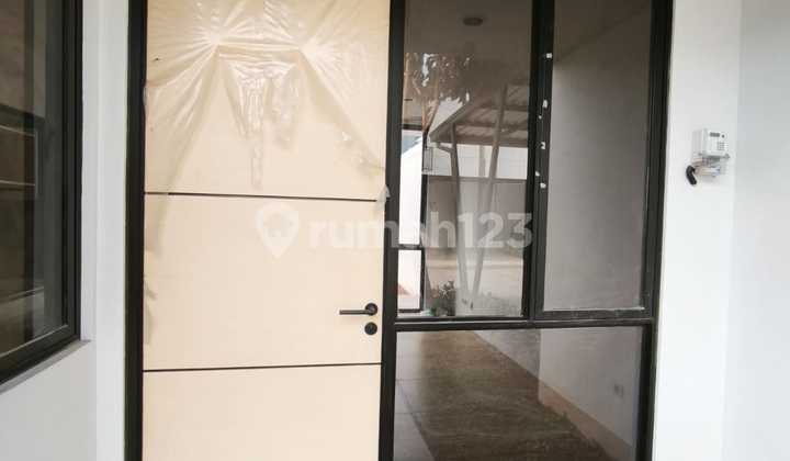 Quick Rent New 2-Story House in Cendana Gard'n Cibodas Tangerang Banten