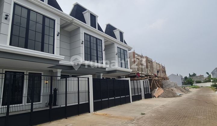 Rumah Baru Bangun.2 Lt di Casa Varya.residence Puri Gardena Kalideres Jak Bar