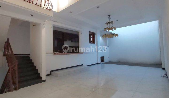 Rumah 2 Lantai Di Permata Buana Kembangan Jakarta Barat 1