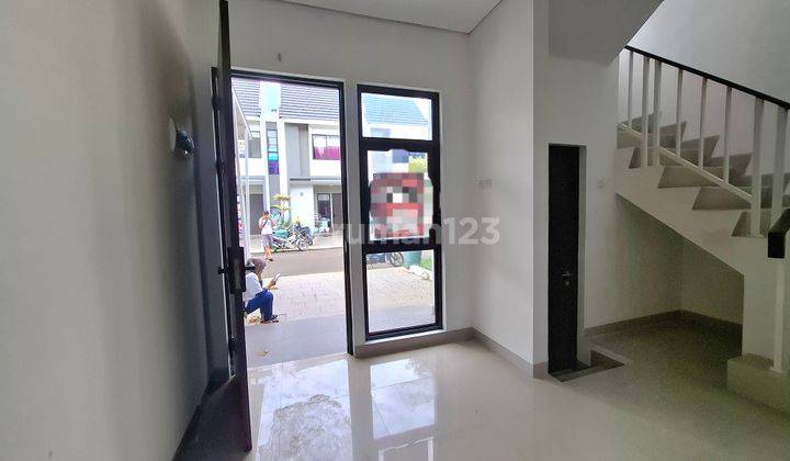 Rumah Baru 2 Lt Di Metland Puri Oxalis Tanggerang Banten 1