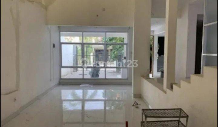 Rumah 2 Lt Di Kavling Dki Meruya Utara Jakarta Barat 1