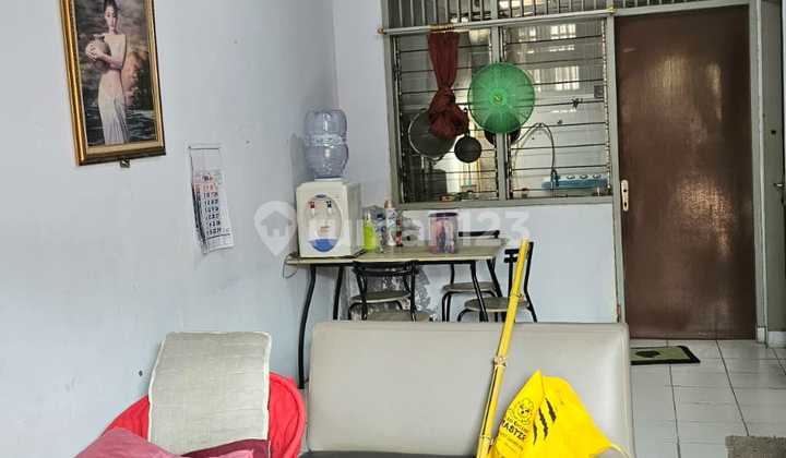 Quick Sale 1-Story House in Budi Indah Housing, West Jakarta