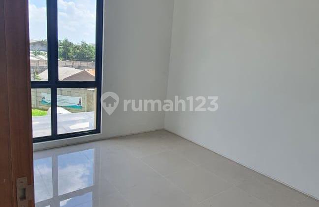 2-Story House in Citra 8 Kalideres West Jakarta 2