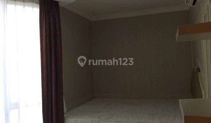 Disewakan Twonhome The Mansion Jasmine 3 BR Furnished Bagus Clasik 2