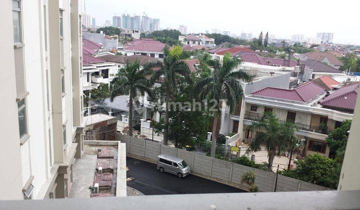 Disewakan Apartment Green Lake Sunter Studio Semi Furnished 2