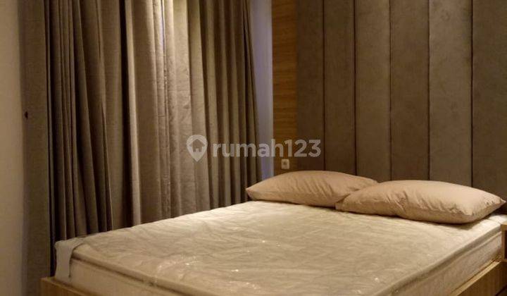 Dijual Taman Anggrek Residence 2 BR Furnished Baru Sertifikat 1