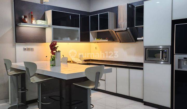 Dijual Rumah Townhouse Springhill Bagus Furnished Kemayoran, Jakarta Pusat 1