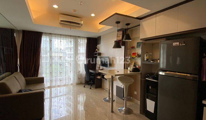 Disewakan Apartement The Royale Springhill 1 BR Furnished Bagus Private Lift Dan Parkir Mobil Gratis 1