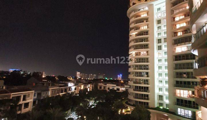 Disewakan Apartement The Royale Springhill 1 BR Furnished Bagus 2