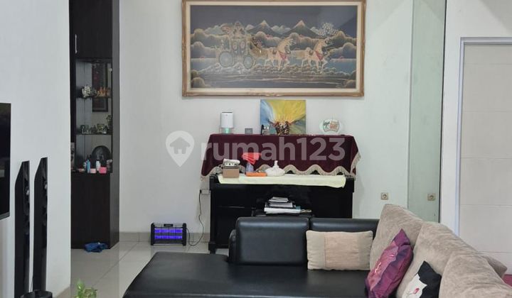 Semi-Furnished House in Oleaster Cluster, Gading Serpong, Tangerang Semi-Furnished House in Oleaster Cluster, Gading Serpong, Tangerang