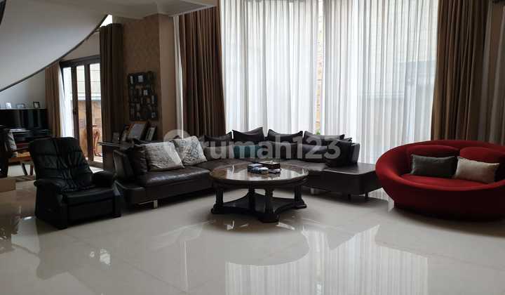 Rumah Mewah The Crown Phg Gading Serpong 2