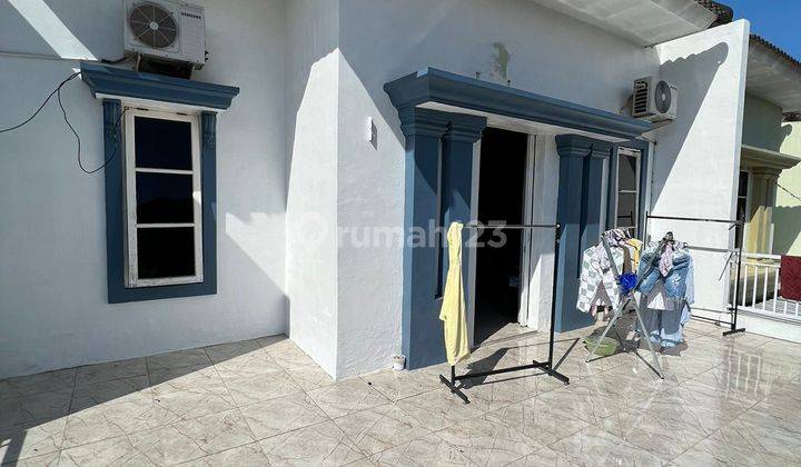 Rumah 2 Lantai Semi Furnis Lokasi Strategis Di Perumahan Evergreen, Medan Sunggal 2