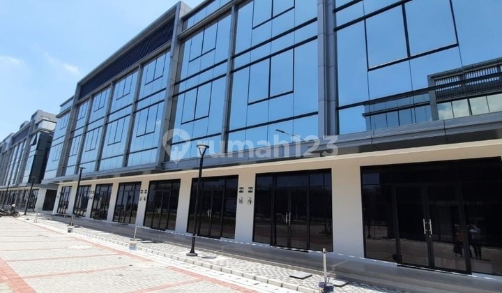 Disewa Ruko Soho Pik2 Wallstreet Uk 8x18 Dekat Tol 3 Lantai Pantai Indah Kapuk2 Pik2