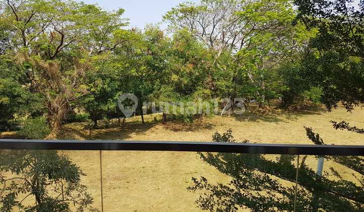 Rumah Pik1 Cluster Crown Golf Luas 120 Meter Ada Lift Dan View Golf Rumah Pik1 Cluster Crown Golf Luas 120 Meter Ada Lift Dan View Golf