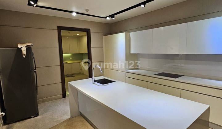 Disewa Apartemen Botanica Simprug Uk225m2 Elegant Best View At Jakarta Selatan  2