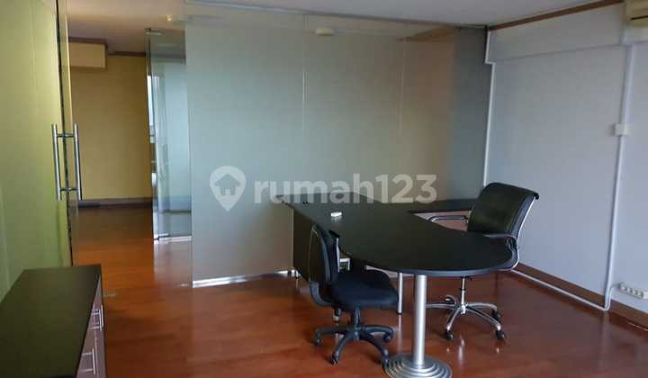 DISEWAKAN OFFICE SPACE CITY LOFTS Furnished Uk 100 m² at Jakarta Pusat