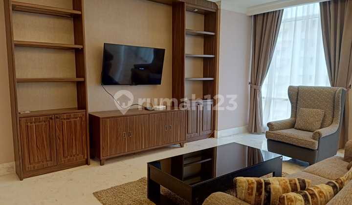 For Rent Apartment Botanica Furnished 2+1 Studyroom Size 195m² in South Jakarta