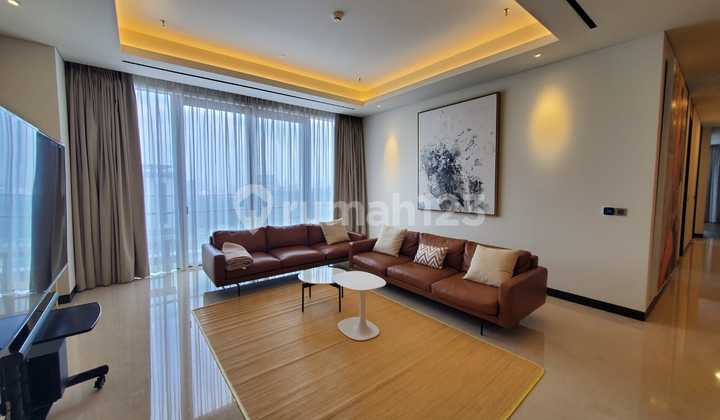 Disewa Apartemen The Pakubuwono Menteng 3BR Uk 210 m² FURNISHED at Jakarta Pusat 
