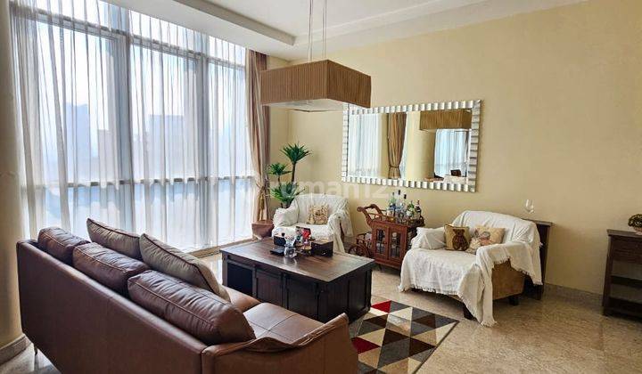 Dijual Apartemen Oakwood Cozmo 3BR Uk 207m2 Furnished at Jakarta Selatan 1