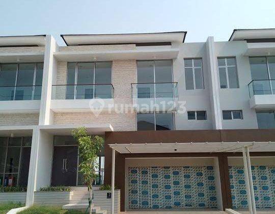 Rumah Disewa Pik 2 Uk10x25 , Lake View At Jakarta Utara 1