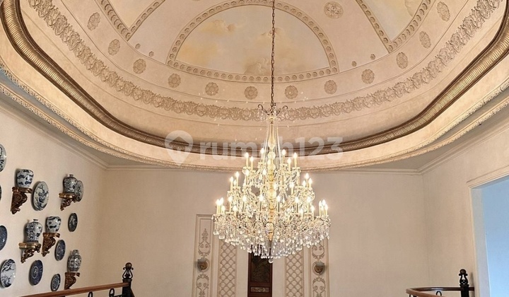 For Sale House in Kebayoran Baru, Jln Kerinci Raya, Size 469M2 in South Jakarta. 2