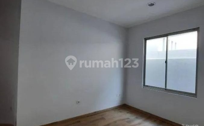 Disewa Rumah PIK Golf Island Uk 6x15m² Concerto Boulevard at Jakarta Utara
 2