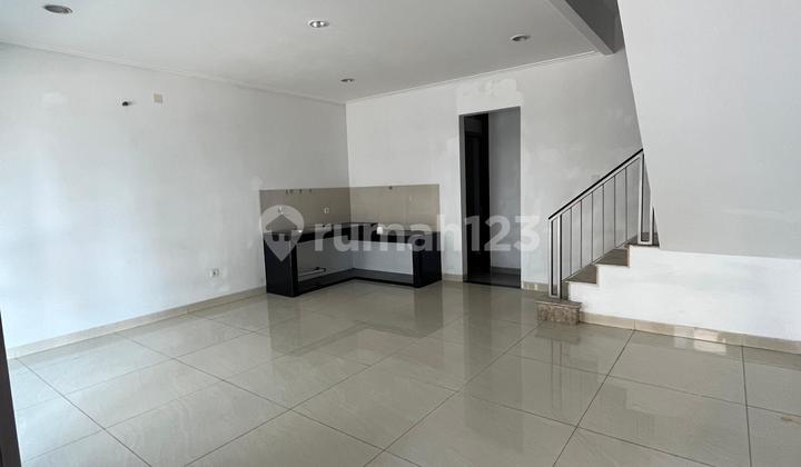 DISEWAKAN RUMAH PIK GOLFISLAND UK 6X12,5m² semi furnished at JAKARTA UTARA
 2